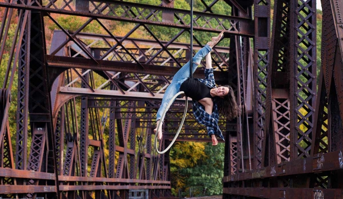 MAR21-NECCA-Newsletter-FEAT jenna ciotta on aerial hoop in nature