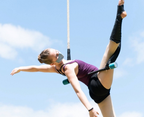 megan gimnig on trapeze