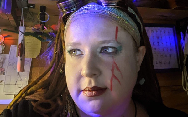 joy auciello headshot