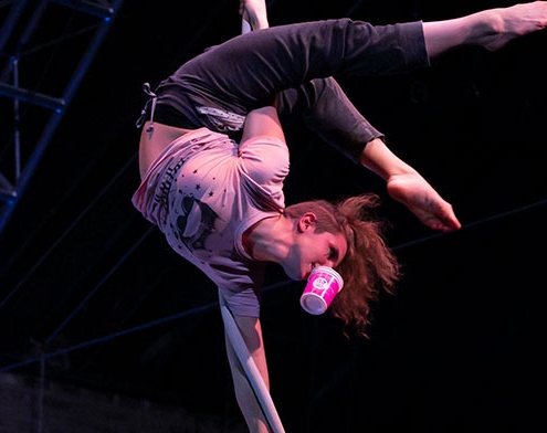 kim melohn performing on aerial rope
